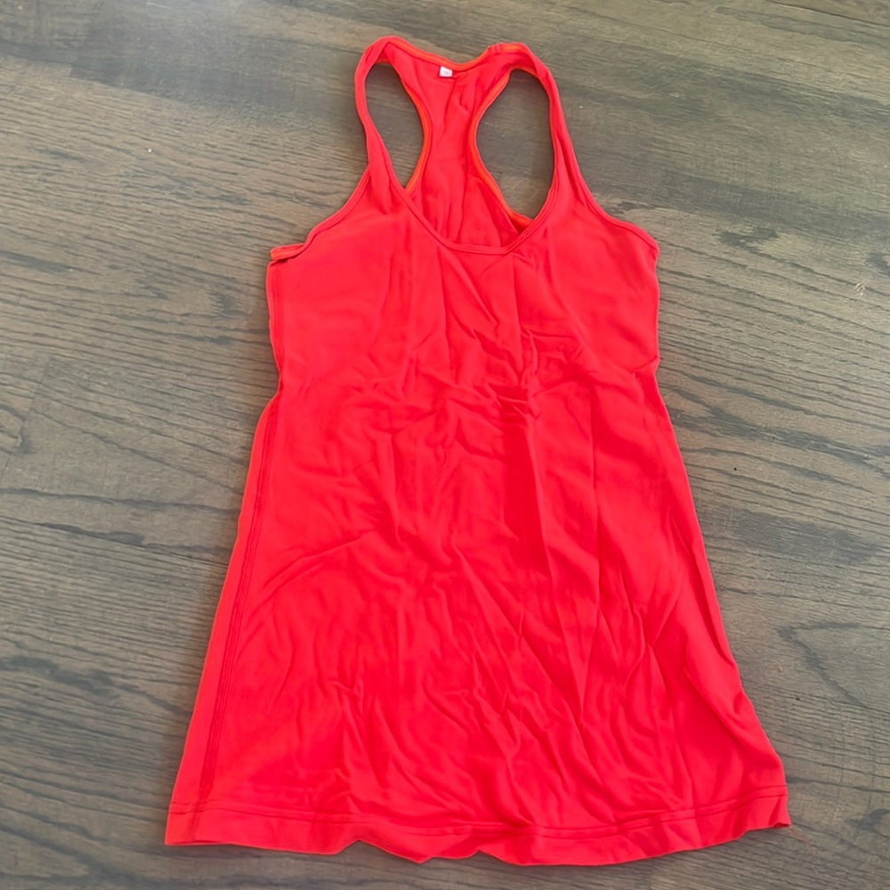 Lululemon cool racerback red size 4